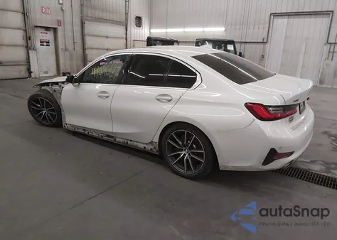 2019 BMW 330I xDrive z USA, uszkodzony, nr VIN WBA5R7C52KAJ78708